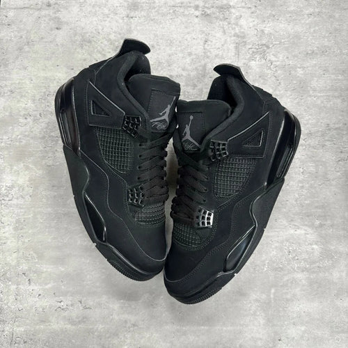 4s black cat