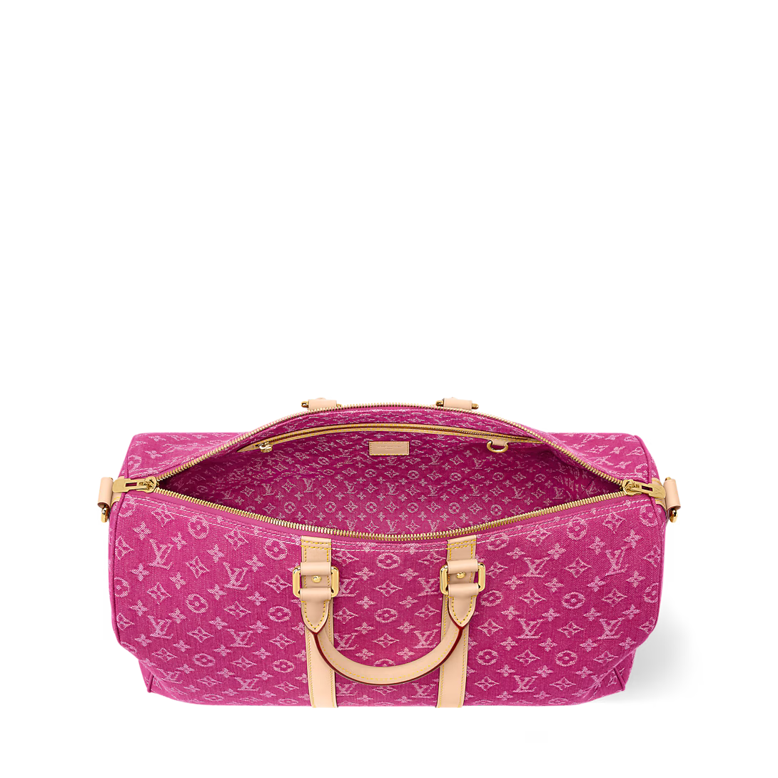 lV pink duffle
