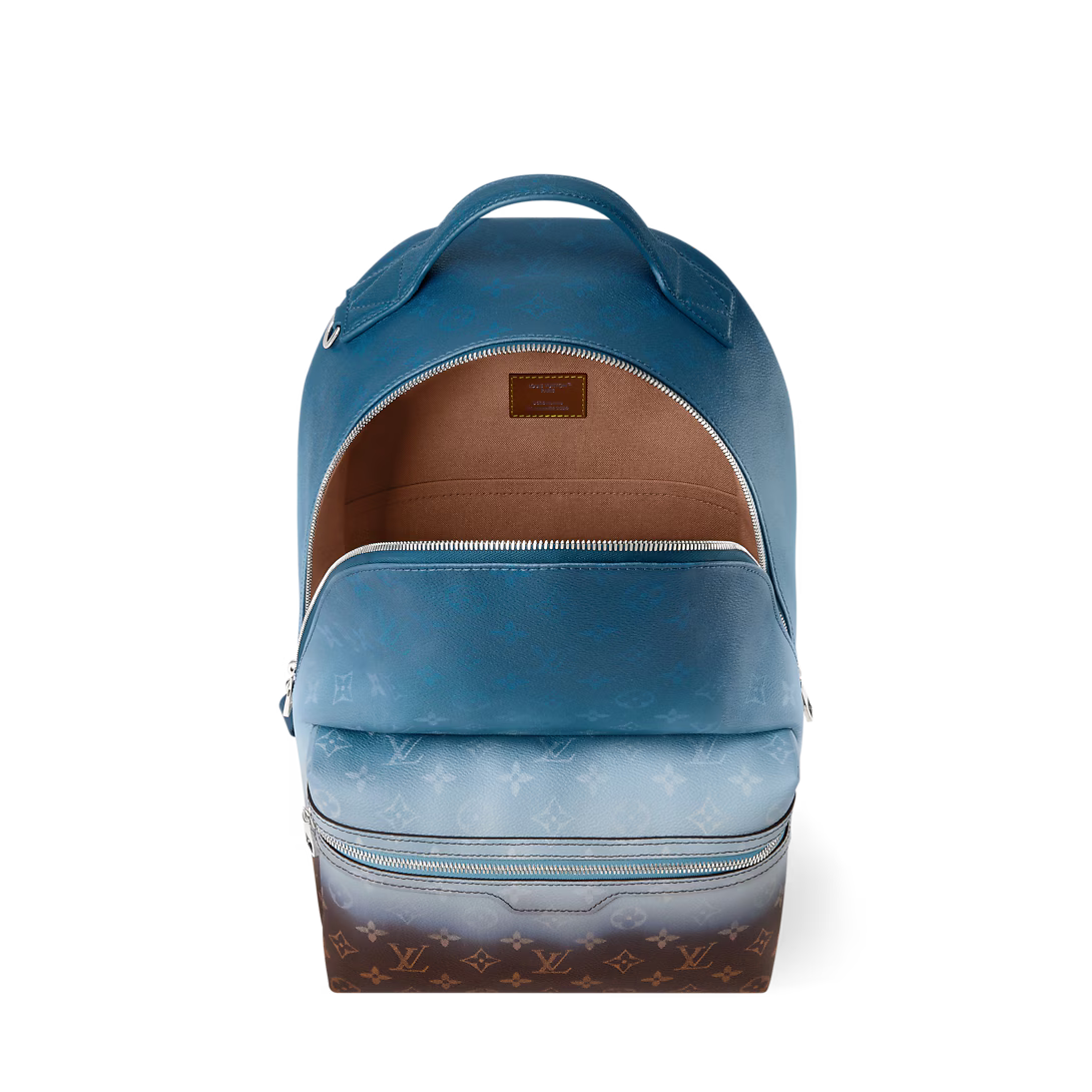 LV discovery backpack
